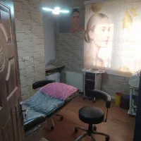 اتاق ۱۵ متری از مطب زیبایی