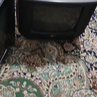 تلویزیون کوچیک موجوده بزرگی فروخته شده|تلویزیون و پروژکتور|کهنوج, |دیوار