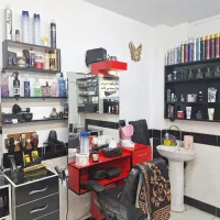 نیازمنده به همکار آرایشگره مردانه|اجارهٔ دفتر کار، اتاق اداری، مطب|مشهد, شهرک امام هادی (شهرک غرب)|دیوار