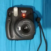 دوربین چاپ فوری Instax mini 11