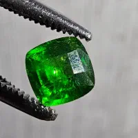 گارنت دمانتوئید تراش‌خورده