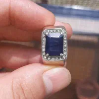 انگشتر نقره .با نگین یاقوت کبود اصل دور برلیان اصل|جواهرات|رشت, معلولین|دیوار