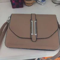 دو عدد کیف دوشی|کیف، کفش، کمربند|اسلامشهر, شهرک واوان|دیوار