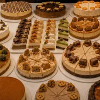 اینجا کیک و تیرامیسو با عشق و خوشمزگی پخته میشن
