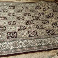 دو تخته فرش نه متری جفت.|فرش|سربند, |دیوار