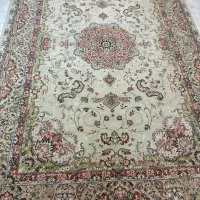 فرش ماشینی ۶ متری ۲ تخته در حد نو