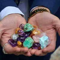 کارشناسی رایگان خریدارفوری سنگ قیمتی،جیوه و... ‌