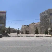 زمین قلفتی بر خیابان