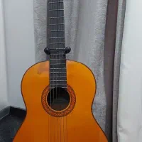 گیتار یاماها C70