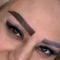 اکستنشن ابرو با مو طبیعی وکاشت مژه