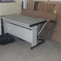 معاوضه میز مطالعه بزرگ