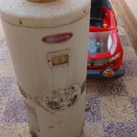 آبگرمکن مخزنی