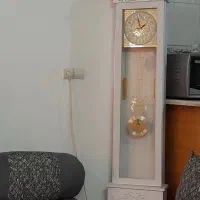 ساعت ایستاده و ویترین  سفید|بوفه، ویترین، کنسول|کاشان, سلطان امیر احمد|دیوار