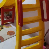 سرسره بچگانه سالم و تمیز