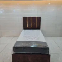 تخت خواب لنا