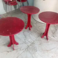 سه عددمیزگردکافه نو اصلااستفاده نشده