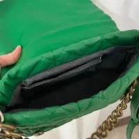 کیف زنانه کاملا نو و سالم|کیف، کفش، کمربند|گنبد کاووس, |دیوار