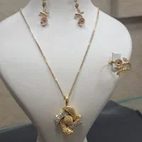 گالری طلای ساج  خرید و فروش طلای کم اجرت
