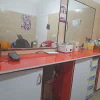 وسایل آرایشگاه کار کرده|آرایشگاه و سالن‌های زیبایی|آغاجاری, |دیوار