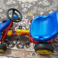 ماشین چهار چرخ