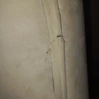 یک عدد کاناپه چستر|مبلمان خانگی و میز عسلی|قنوات, |دیوار