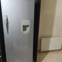 یخچال yakhsaran