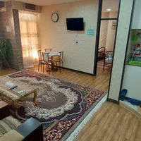 اجاره منزل آپارتمان هتل سوئیت مبله مسافر|اجارهٔ کوتاه‌مدت آپارتمان و سوئیت|شیراز, باغ تخت|دیوار