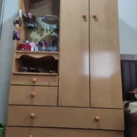 کمد چوب سالم ومحکم