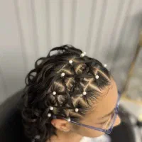 آرایشگر|خدمات آرایشگری و زیبایی|تهران, مجیدآباد|دیوار