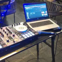 اجرای دیجی و خوانندگی حرفه ای