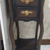 کنسول میزتلفن و مجسمه