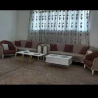 مبل 8نفره بادوعسلی ومیزبزرگ