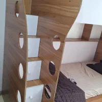 سرویس خواب تخت دو‌طبقه MDF پله و کشو تشک نو کودک|تخت و سرویس خواب|تهران, دولتخواه جنوبی|دیوار