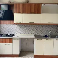 کابینت کامل به همراه سینک،هود ،گاز