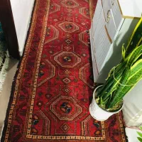 فرش قرمز