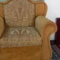 مبل ۷ نفره کاملا سالم|مبلمان خانگی و میز عسلی|لاهیجان, لیل|دیوار