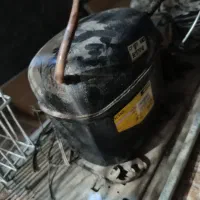 کمپرسور 1/2 واسه یخچال فریزر زمینی بستنی