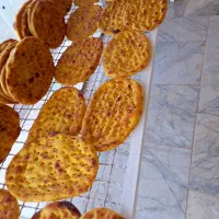 نان آزادپزی.شیرمال.نان سبزی