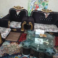 مبل وگل میز