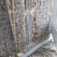 برقکار نصب لوستر و  هالوژن