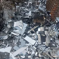 ضایعات استیل و اهن *خرید و فروش*