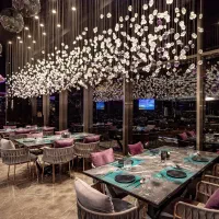 استخدام سالن دار و صندوق دار