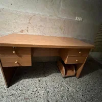 میز تحریر یا کامپیوتر