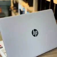 HP سفید با گرافیک مجزا