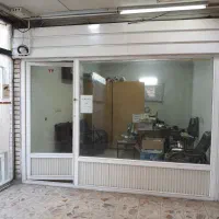 یک باب مغازه تجاری