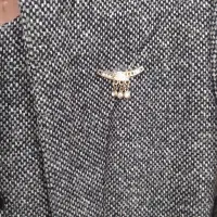 پالتو|لباس|بناب, |دیوار