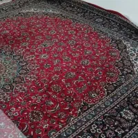 دو عدد فرش فروشی