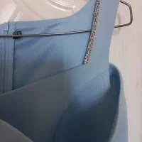 لباس مجلسی|لباس|ری, شهادت|دیوار