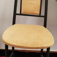 صندلی غذاخوری فلزی محکم و مقاوم