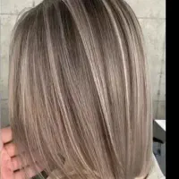 پذیرش نیرو در لاین رنگ در سالن زیبایی